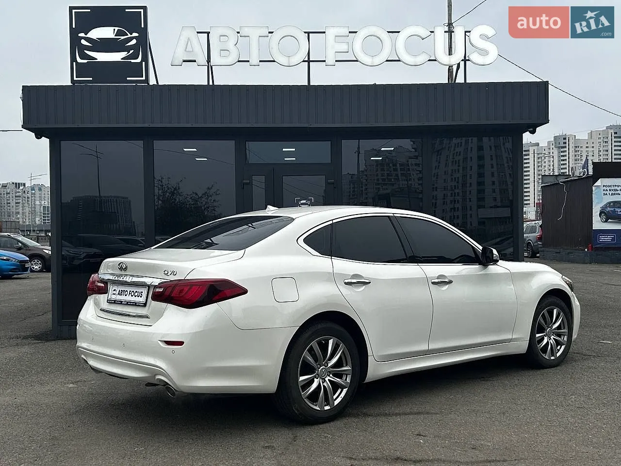2016 Infiniti Q70 - мініатюра 7