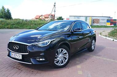 Внедорожник / Кроссовер Infiniti QX30 2016 в Хмельницком