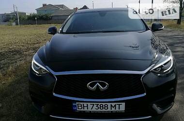 Хэтчбек Infiniti QX30 2017 в Одессе