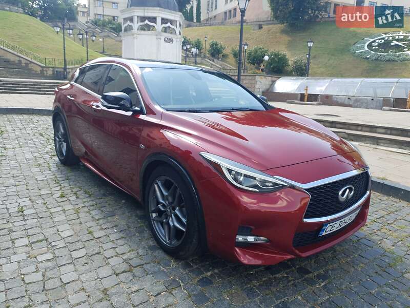 Внедорожник / Кроссовер Infiniti QX30 2016 в Черновцах