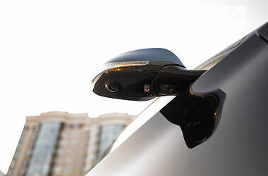Внедорожник / Кроссовер Infiniti QX30 2016 в 
