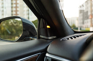 Внедорожник / Кроссовер Infiniti QX30 2016 в 
