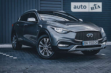 Позашляховик / Кросовер Infiniti QX30 2016 в Кропивницькому