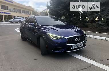 Хэтчбек Infiniti QX30 2016 в Одессе