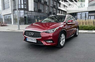 Внедорожник / Кроссовер Infiniti QX30 2016 в 