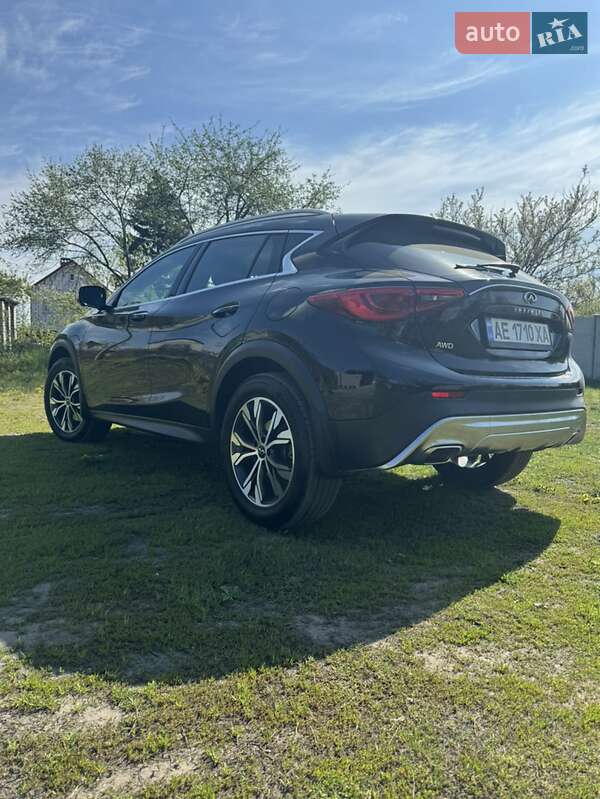 Внедорожник / Кроссовер Infiniti QX30 2018 в Днепре