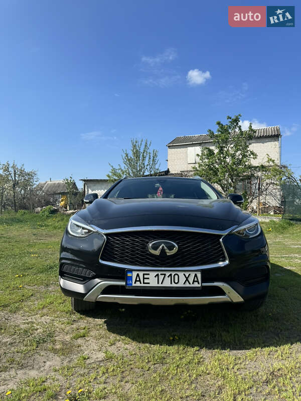 Внедорожник / Кроссовер Infiniti QX30 2018 в Днепре