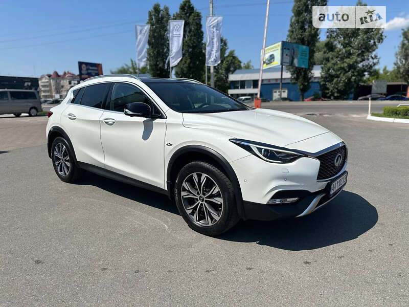 Внедорожник / Кроссовер Infiniti QX30 2018 в Киеве