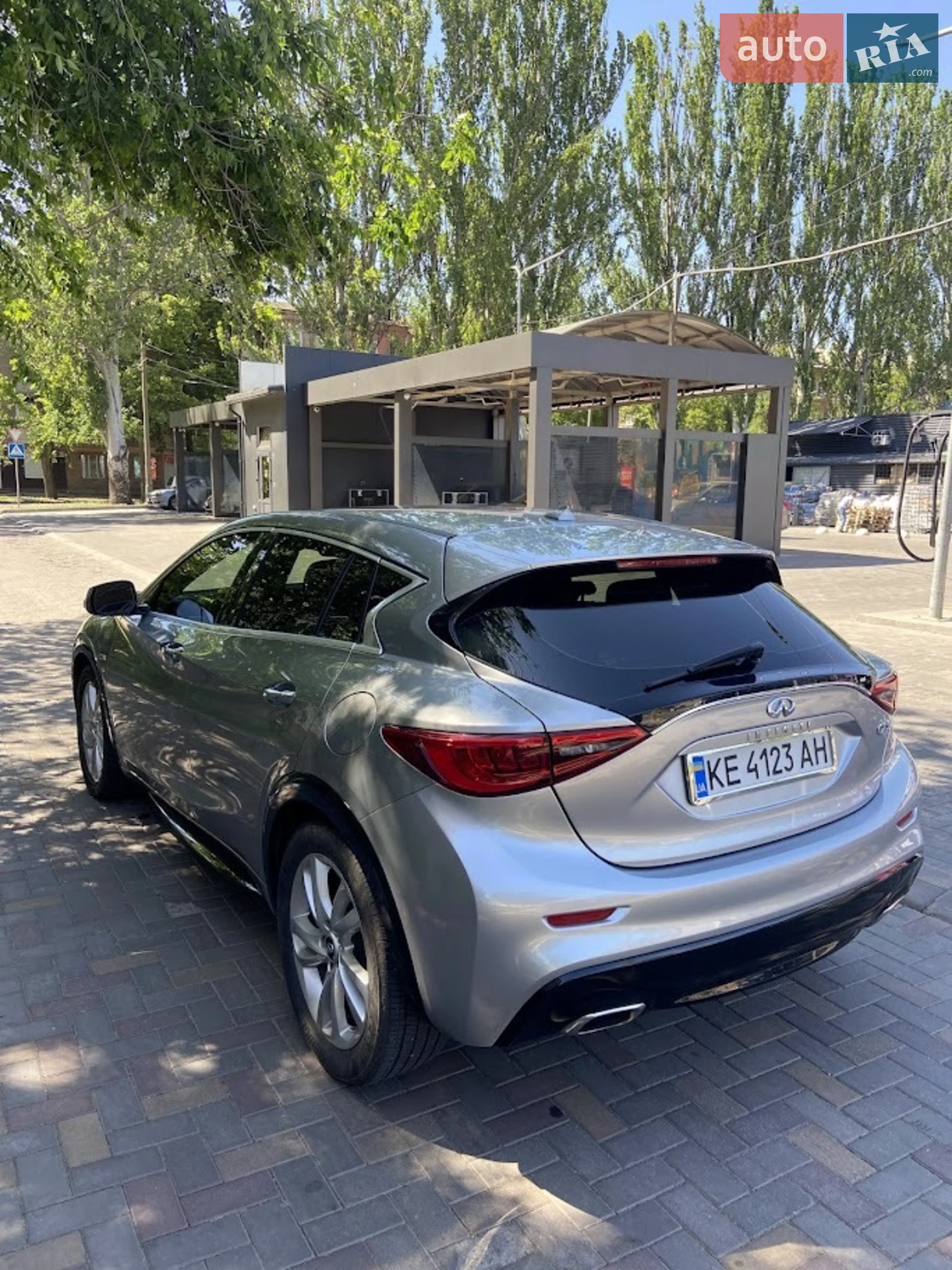 Infiniti QX30 2016 VIN SJKCH5CPXHA033697 фото оголошення 8 з 17