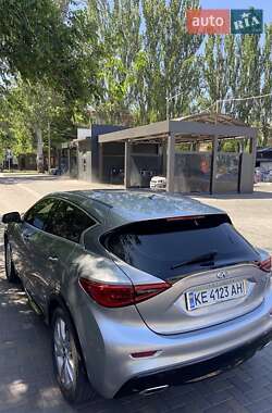 Внедорожник / Кроссовер Infiniti QX30 2016 в Кривом Роге