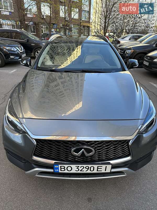 Внедорожник / Кроссовер Infiniti QX30 2018 в Киеве