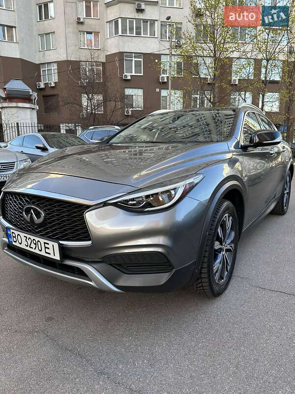 Внедорожник / Кроссовер Infiniti QX30 2018 в Киеве