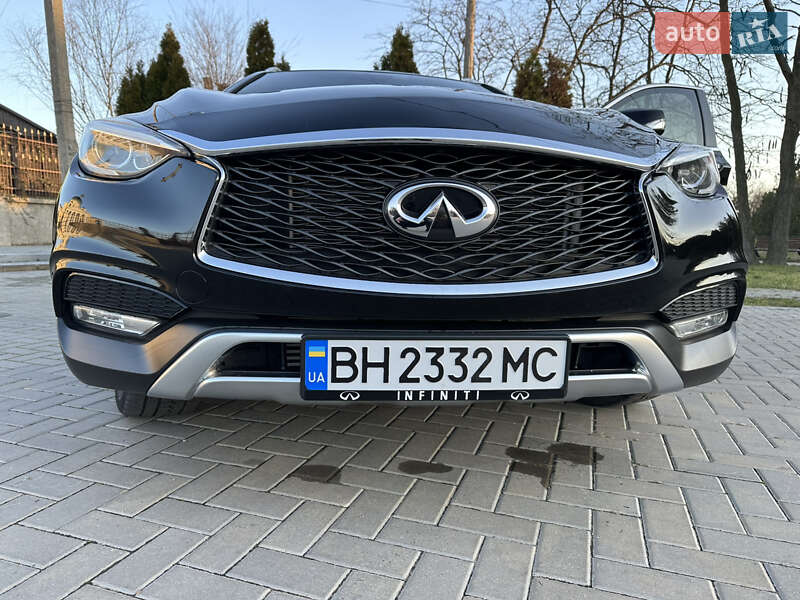 Внедорожник / Кроссовер Infiniti QX30 2017 в Болграде