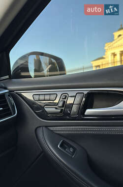 Внедорожник / Кроссовер Infiniti QX30 2017 в 