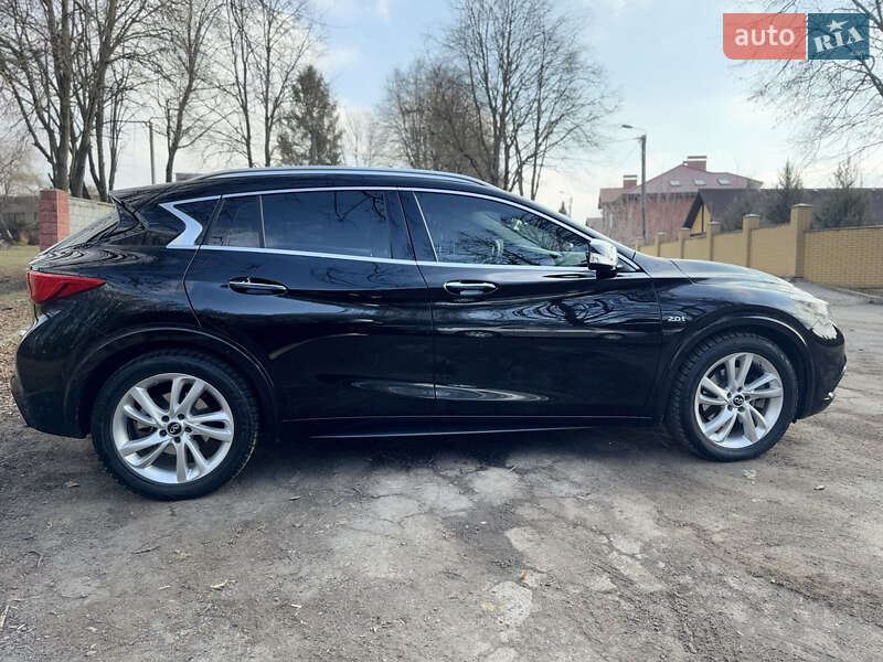 Внедорожник / Кроссовер Infiniti QX30 2018 в Хмельницком