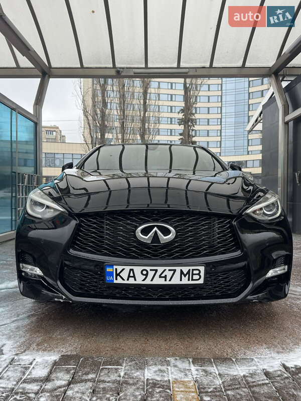 Позашляховик / Кросовер Infiniti QX30 2016 в Києві