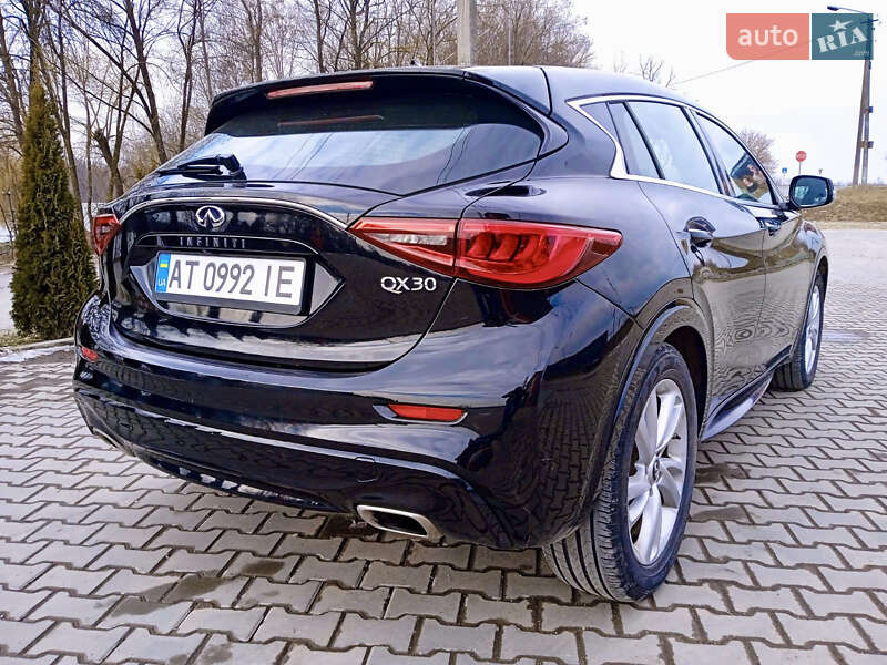 Внедорожник / Кроссовер Infiniti QX30 2017 в Ивано-Франковске