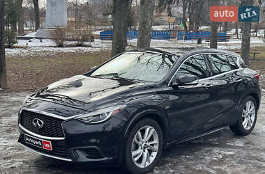 Внедорожник / Кроссовер Infiniti QX30 2017 в Киеве