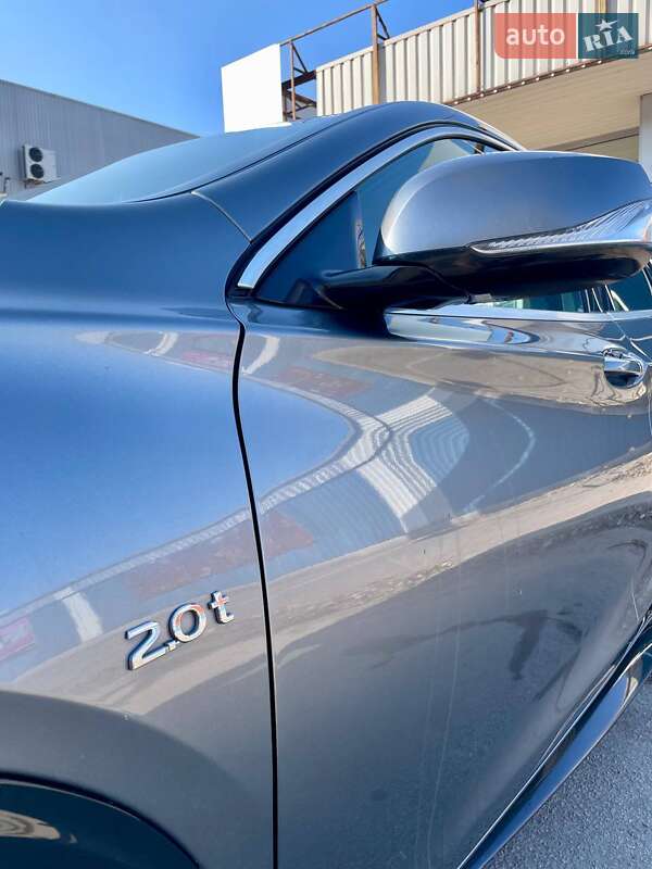 Позашляховик / Кросовер Infiniti QX30 2017 в Дніпрі