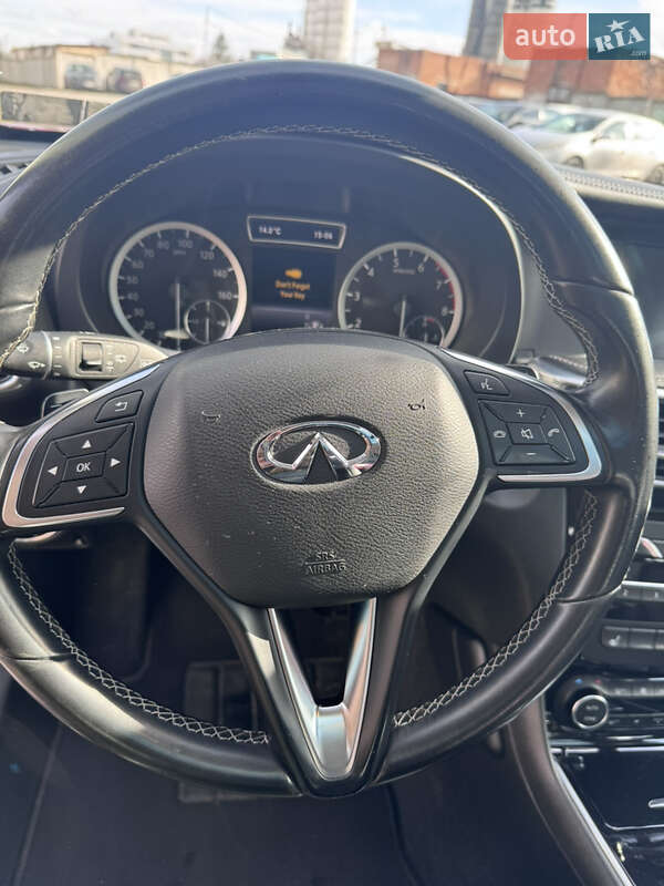 Внедорожник / Кроссовер Infiniti QX30 2017 в Хмельницком