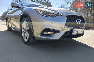 Внедорожник / Кроссовер Infiniti QX30 2017 в 
