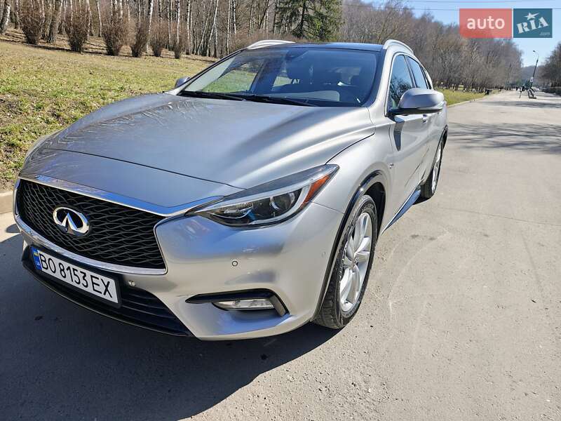 Внедорожник / Кроссовер Infiniti QX30 2017 в Тернополе