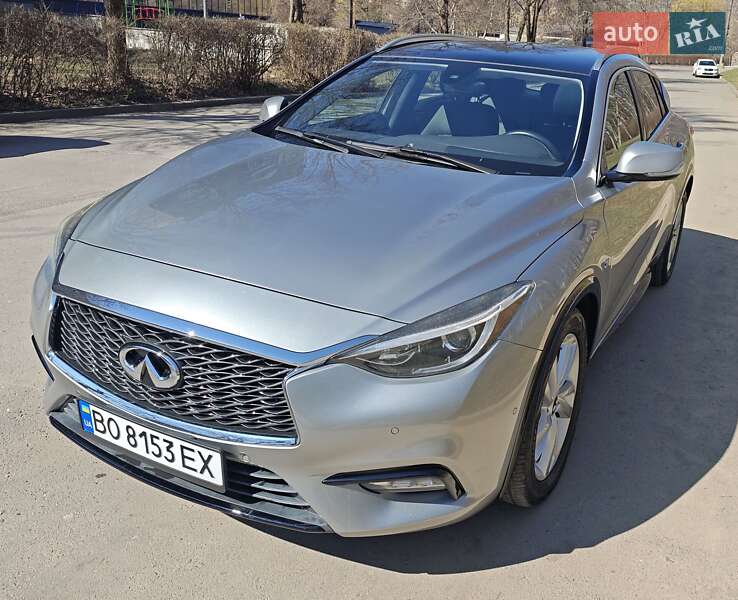 Внедорожник / Кроссовер Infiniti QX30 2017 в Тернополе