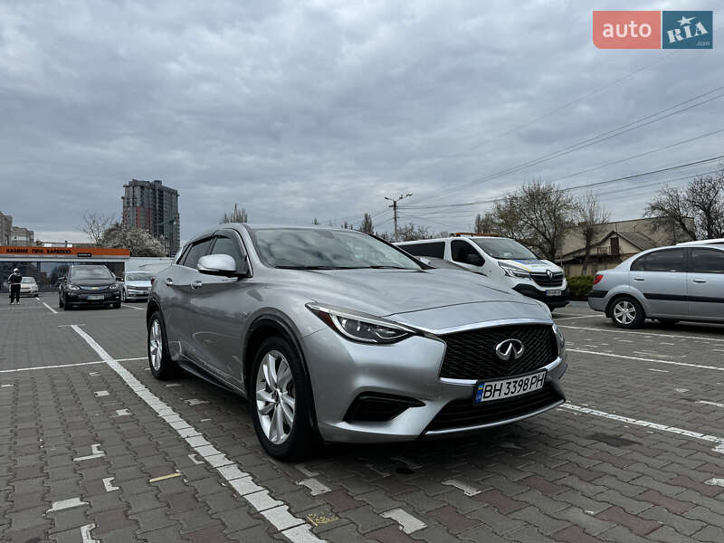 Внедорожник / Кроссовер Infiniti QX30 2017 в Одессе