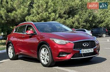 Внедорожник / Кроссовер Infiniti QX30 2016 в Львове