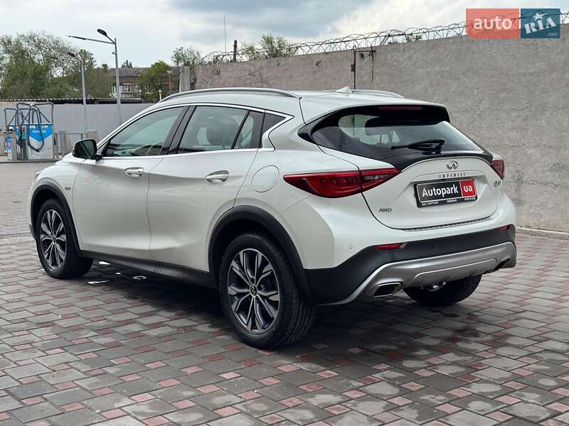 Позашляховик / Кросовер Infiniti QX30 2017 в Запоріжжі