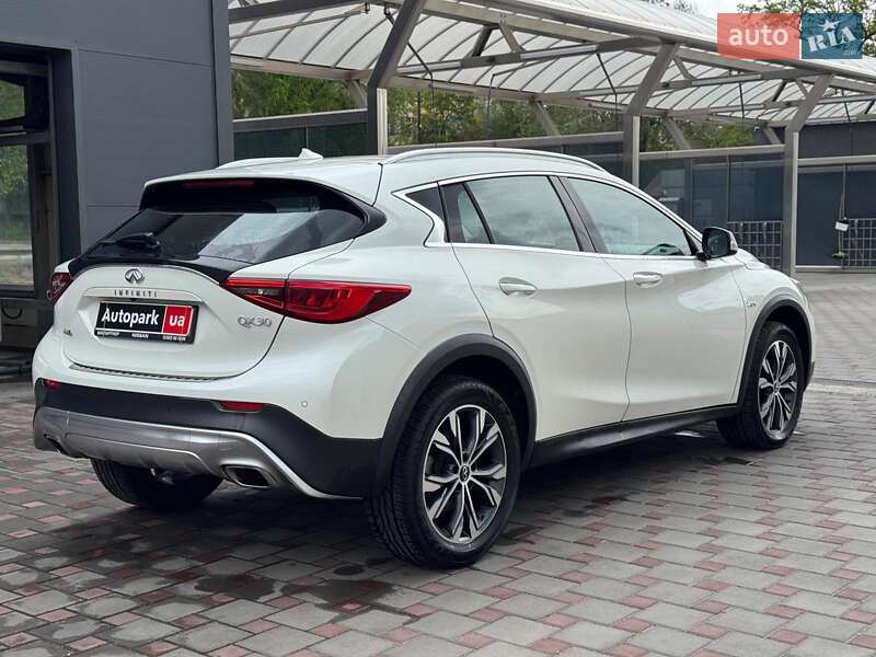 Позашляховик / Кросовер Infiniti QX30 2017 в Запоріжжі