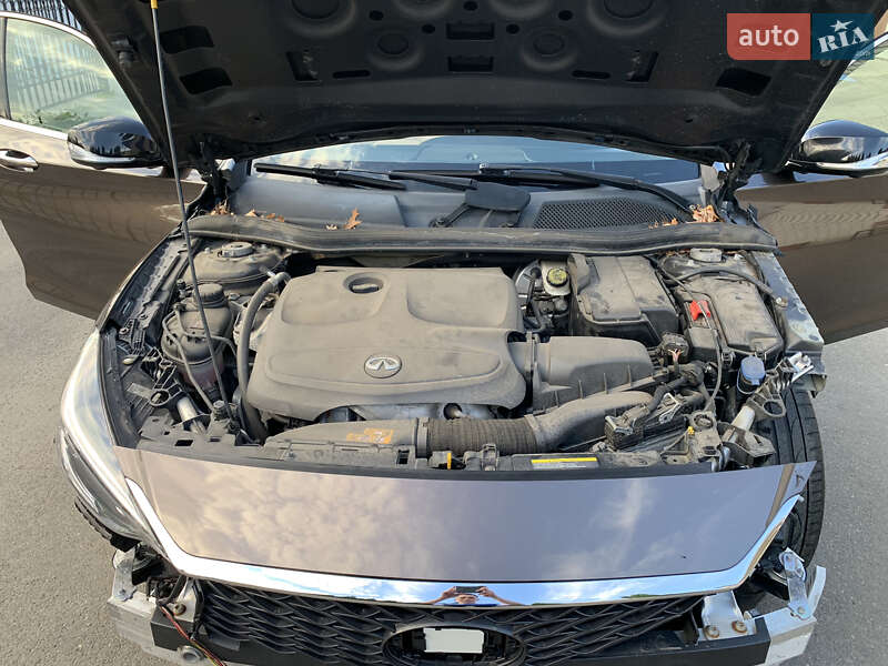 Внедорожник / Кроссовер Infiniti QX30 2018 в Ирпене