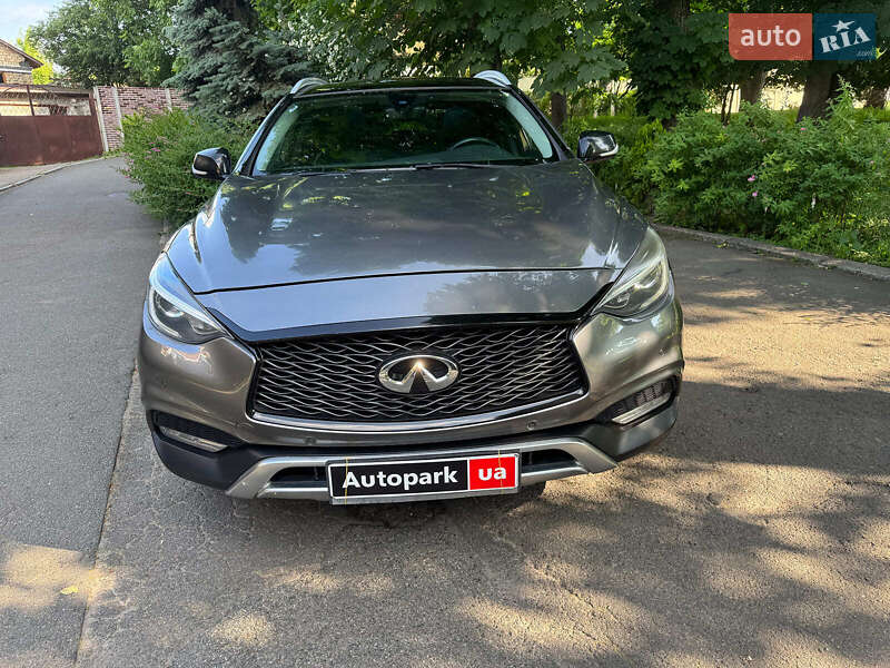 Позашляховик / Кросовер Infiniti QX30 2017 в Києві