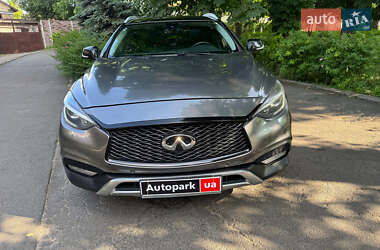 Внедорожник / Кроссовер Infiniti QX30 2017 в 