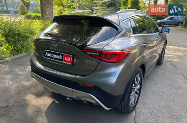 Внедорожник / Кроссовер Infiniti QX30 2017 в 