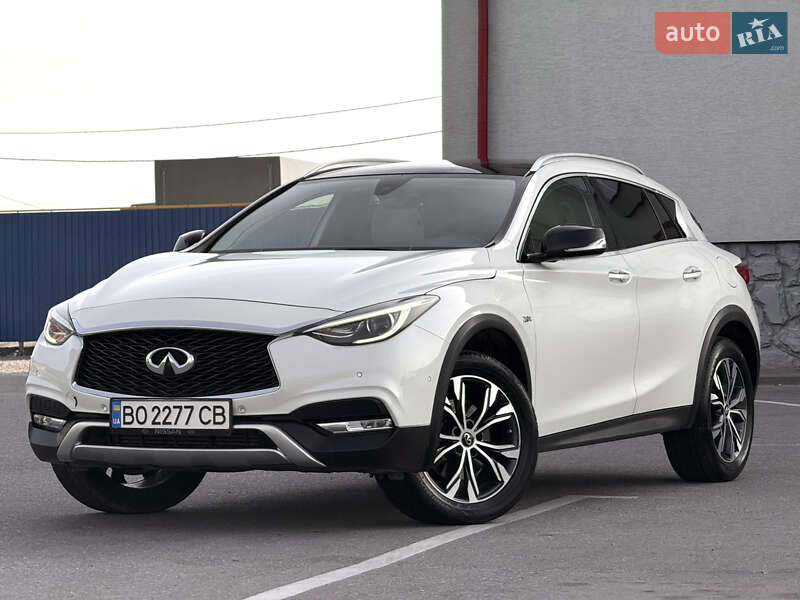 Infiniti QX30 2017