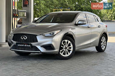 Внедорожник / Кроссовер Infiniti QX30 2016 в Николаеве