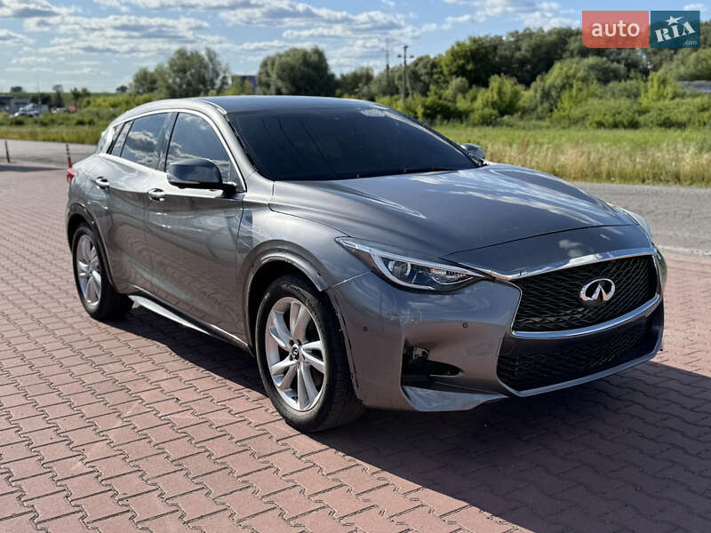 Infiniti QX30 2017