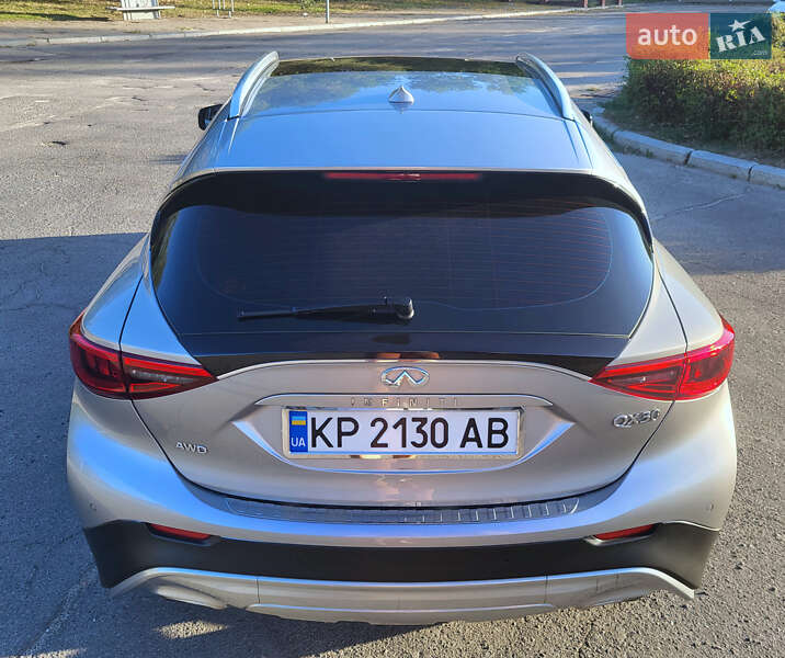 Внедорожник / Кроссовер Infiniti QX30 2016 в Днепре