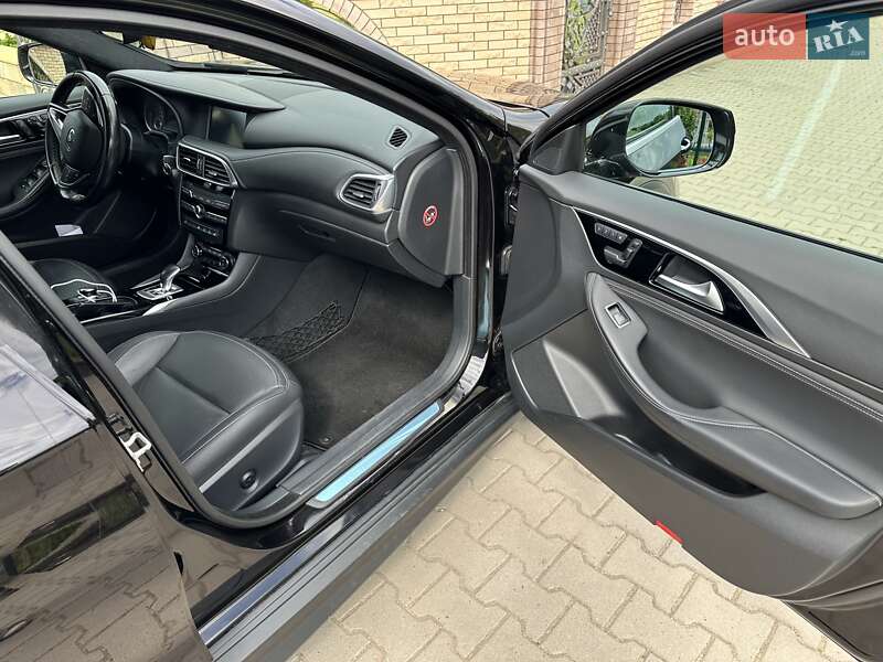 Внедорожник / Кроссовер Infiniti QX30 2017 в Черновцах