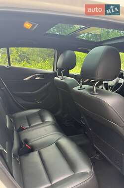 Внедорожник / Кроссовер Infiniti QX30 2017 в 