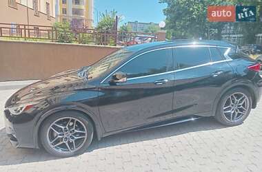 Внедорожник / Кроссовер Infiniti QX30 2016 в Львове