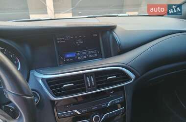Внедорожник / Кроссовер Infiniti QX30 2016 в 