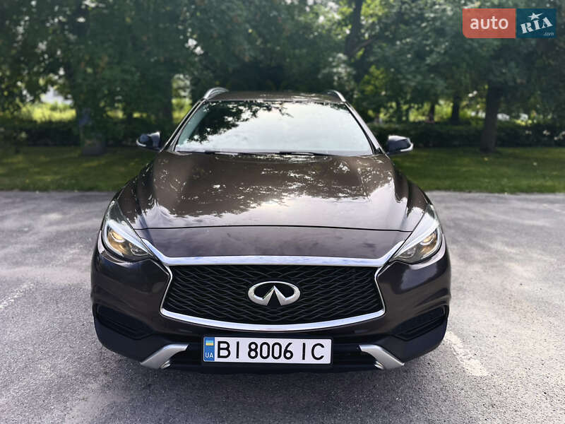 Infiniti QX30 2016