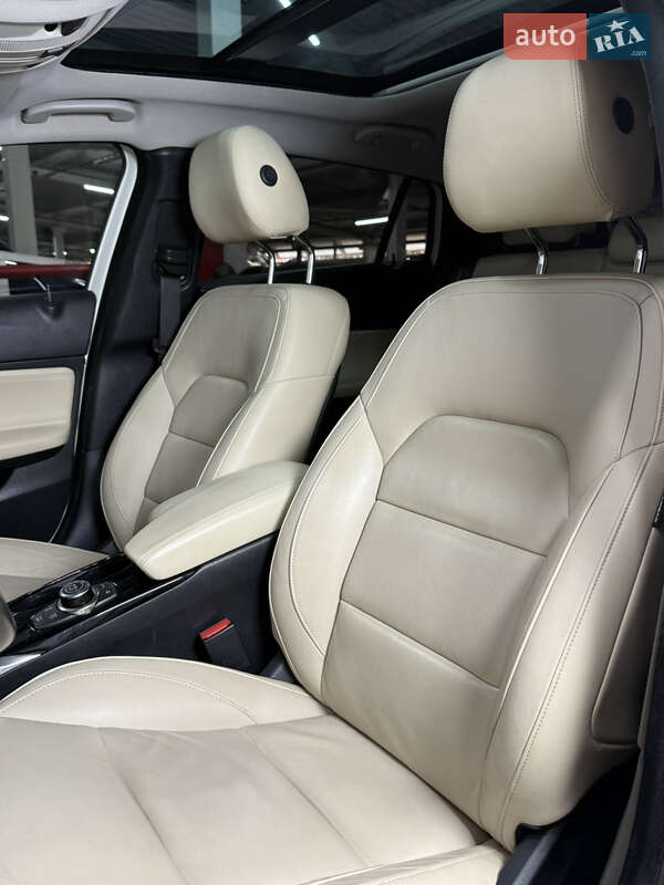 Позашляховик / Кросовер Infiniti QX30 2017 в Одесі