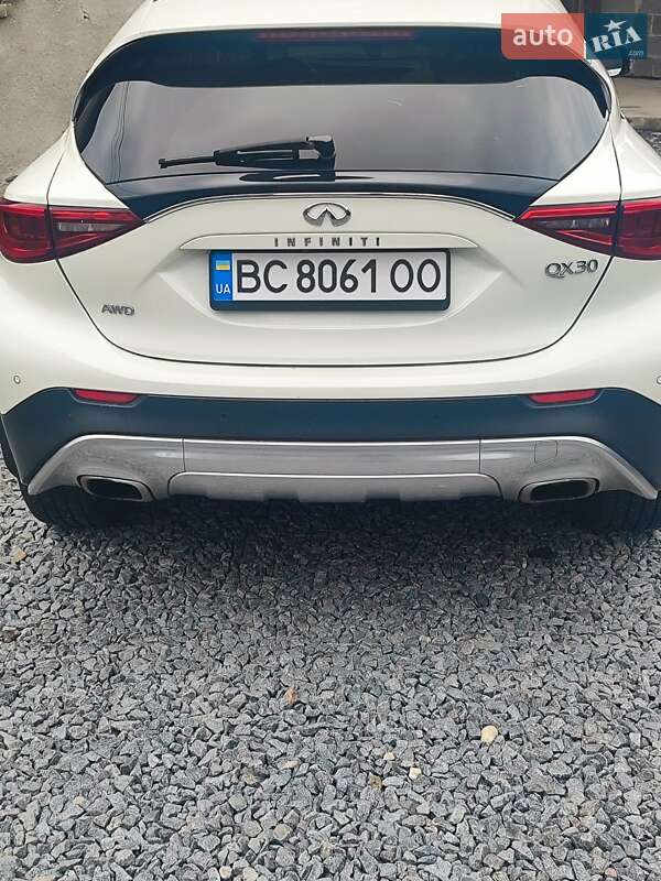 Внедорожник / Кроссовер Infiniti QX30 2017 в Львове