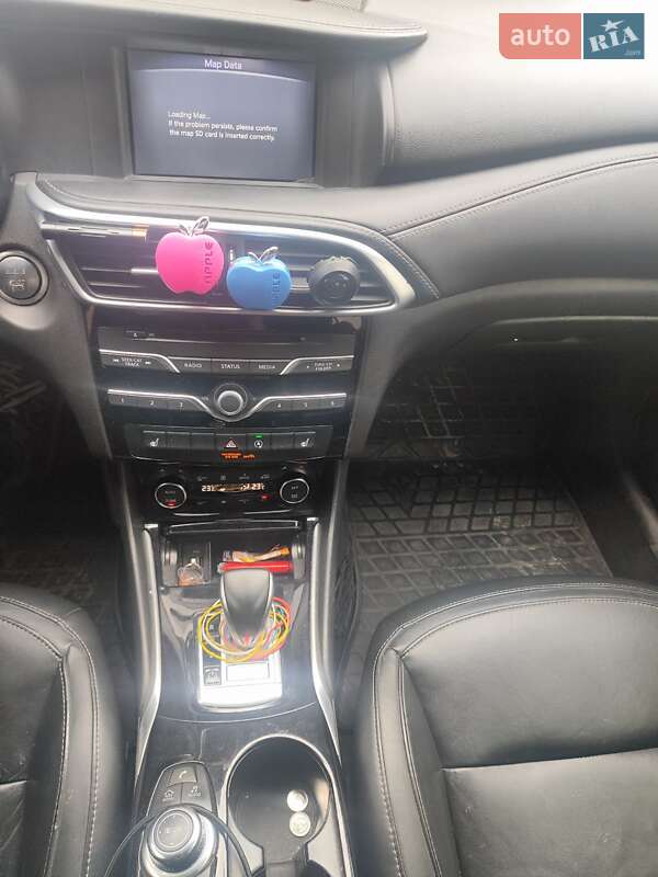 Внедорожник / Кроссовер Infiniti QX30 2017 в Львове