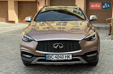 Позашляховик / Кросовер Infiniti QX30 2017 в Львові