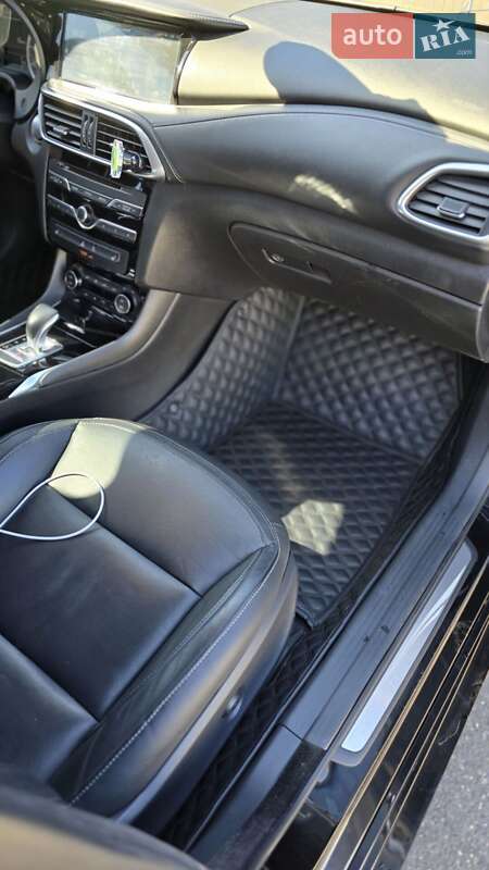 Внедорожник / Кроссовер Infiniti QX30 2017 в Кривом Роге