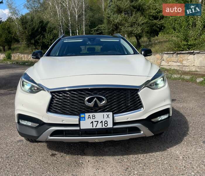 Infiniti QX30 2017